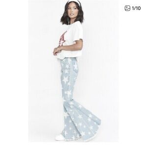 Show Me Your Mumu Berkeley You’re a Star Bell Bottom Jeans Light Blue 2